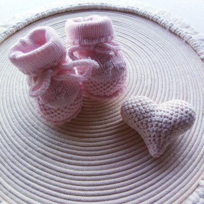 Sapatinho de Tricot Rosa