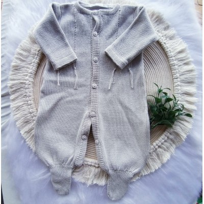 Macacão Tricot Barbante Cinza Claro