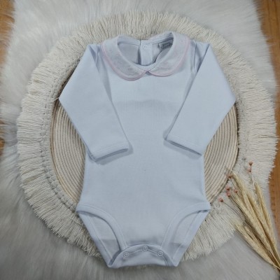 Body Gola Bordada Laço Rosa