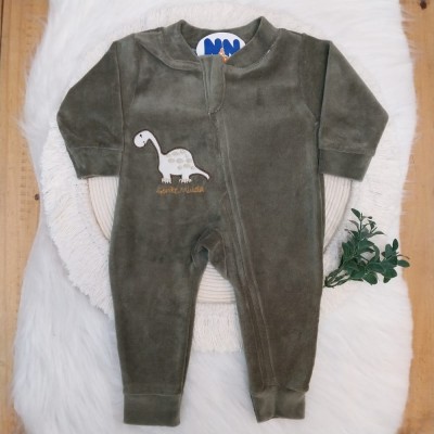 Macacão Plush Estampado  Dinossauro