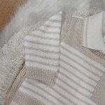 Macacão Tricot e Malha com Gola Polo Branco e Bege