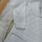 Macacão Tricot e Malha com Gola Branca Macacão Tricot e Malha com Gola Branca