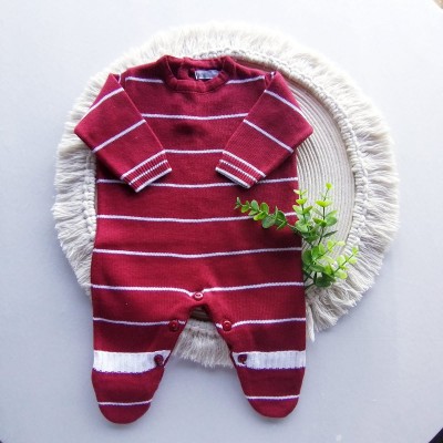 Macacão Tricot Listra Fina Vermelho e Branco