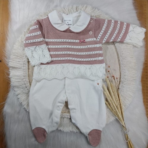 Macacão Tricot e Malha com Gola Rosê e Off White