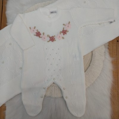 Saída Maternidade Macacão Branca Bordado Flores